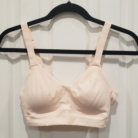 Ellen Tracy Essentials Super Soft Wirefree Microfiber Bra - S - Picture 1 of 7